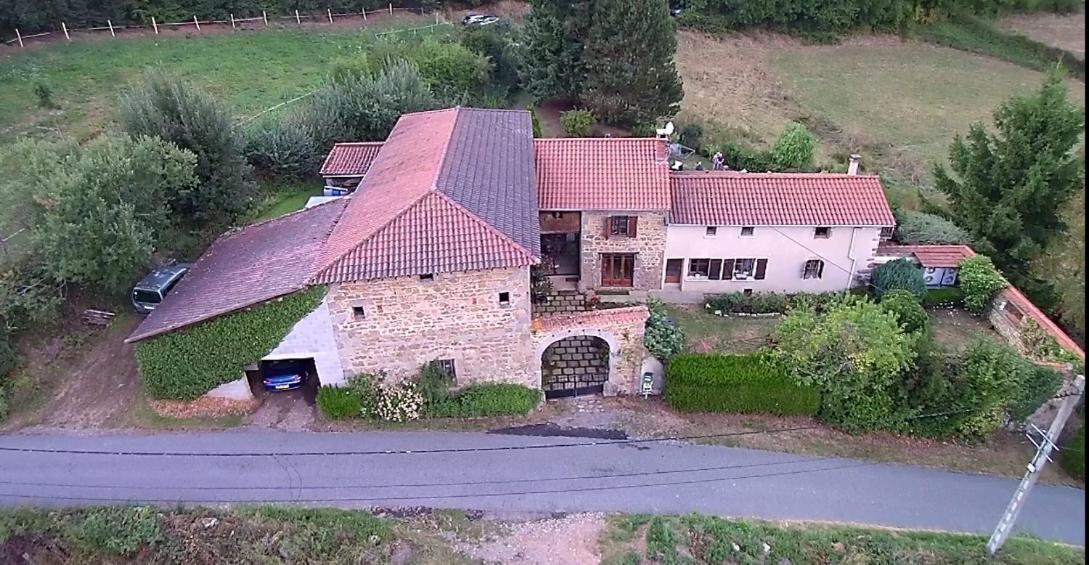 Chambres D'Hotes La Hulotte 69 Villecheneve Exterior photo